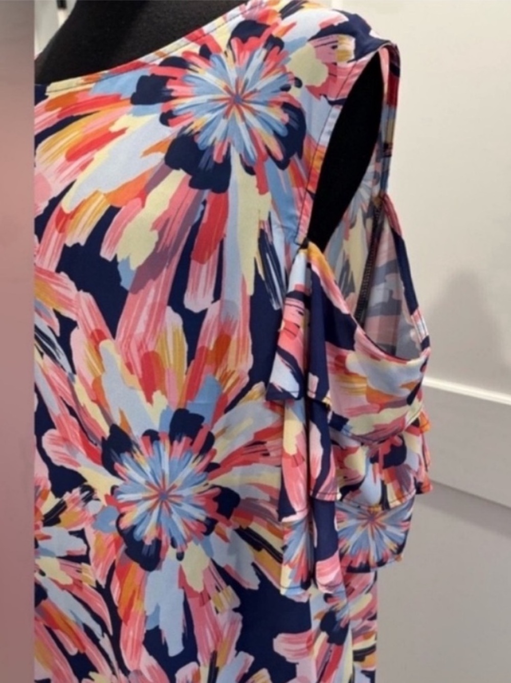 Staci Fratti Sweet Pea x NY&Co Floral Cold Shoulder Top Navy Pink Womens XL - Picture 7 of 11